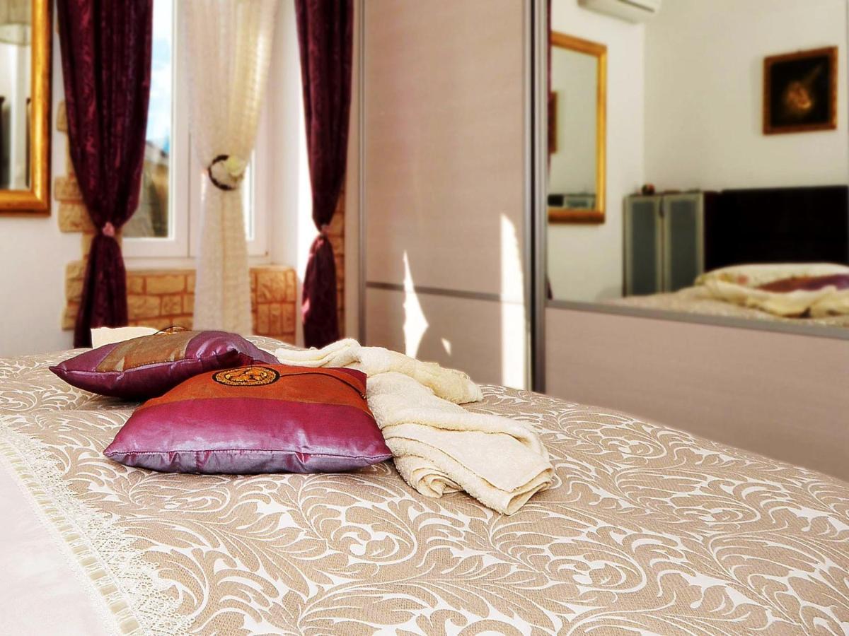 Apartment Villa Bepe Vranjic Екстер'єр фото