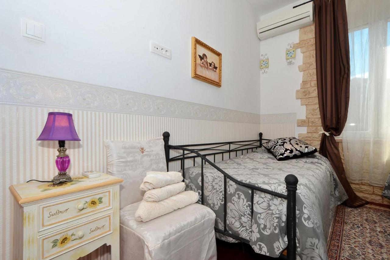 Apartment Villa Bepe Vranjic Екстер'єр фото