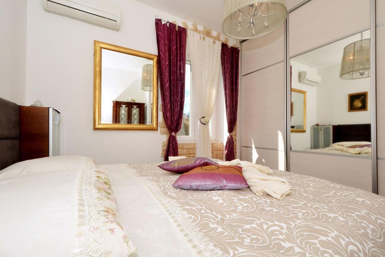 Apartment Villa Bepe Vranjic Екстер'єр фото